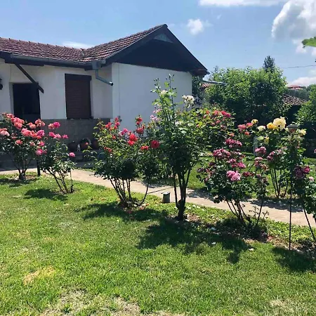 Ferienhaus за гости рай с до гр велико търново