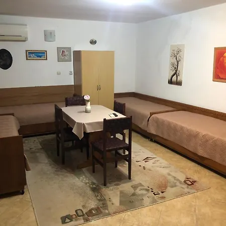 за гости рай с до гр велико търново Casa vacanze
