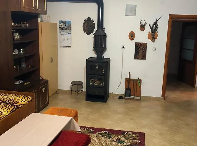 за гости рай с до гр велико търново Vakantiehuis *