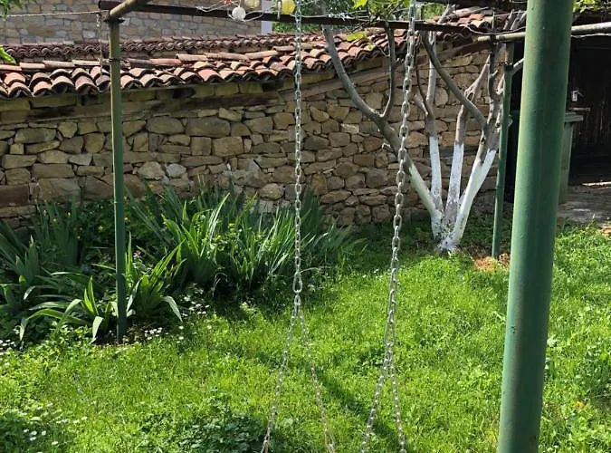 за гости рай с до гр велико търново * Arbanasi