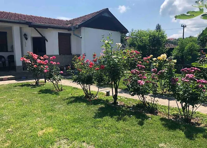 Feriehus за гости рай с до гр велико търново