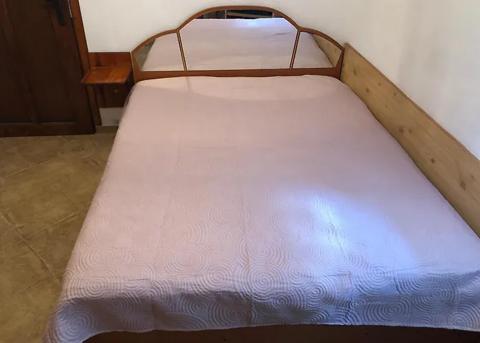 за гости рай с до гр велико търново *