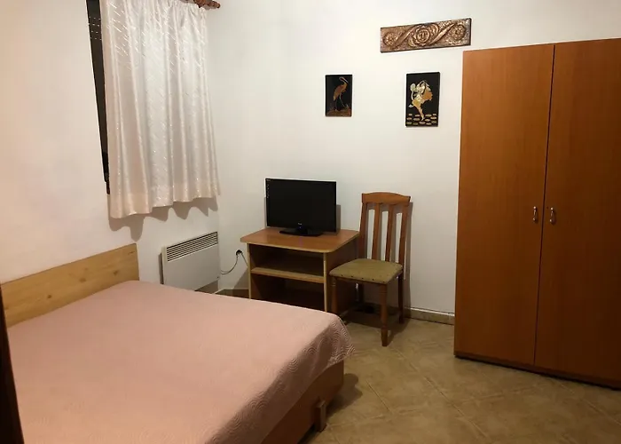 за гости рай с до гр велико търново *